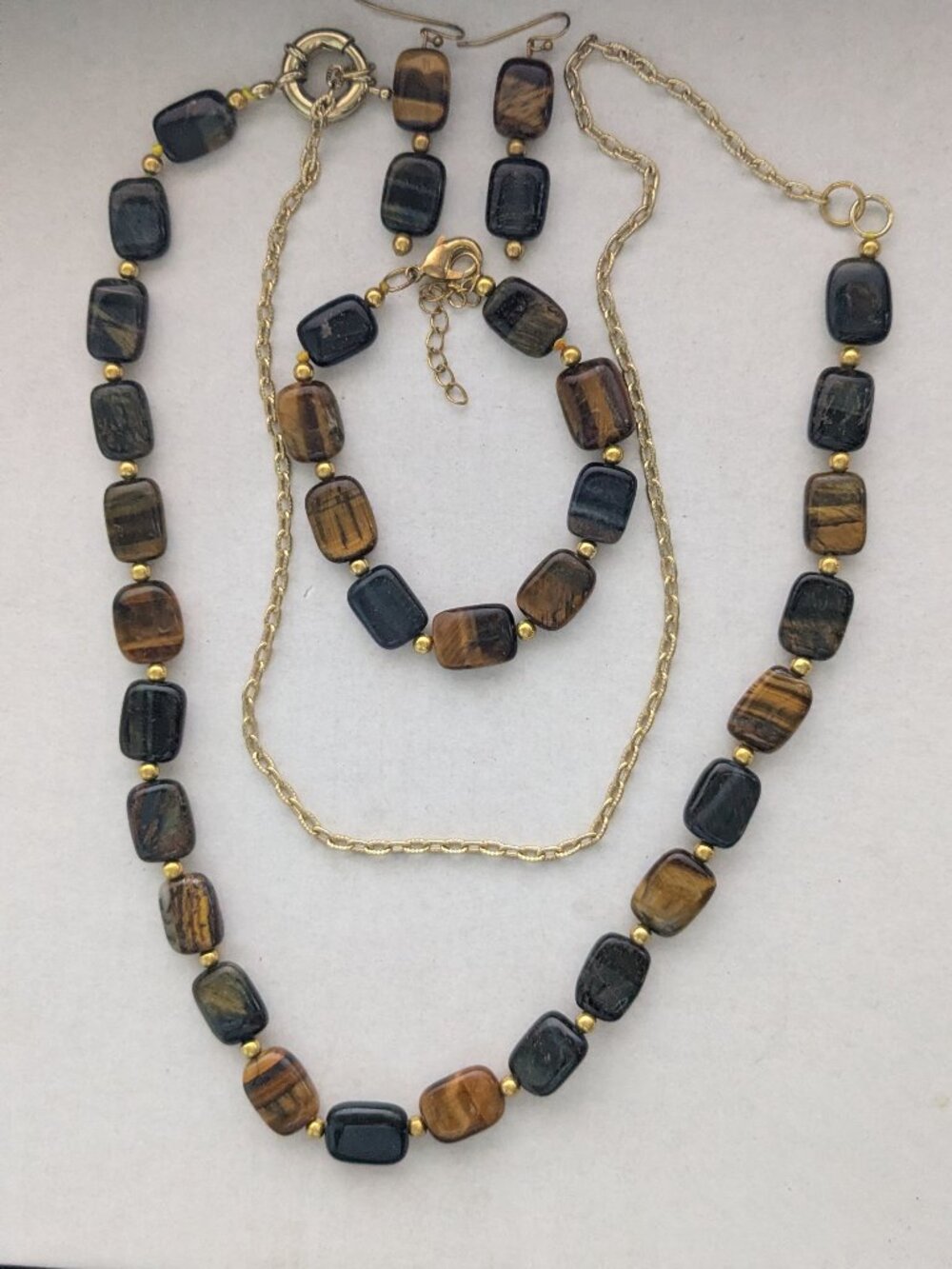 Genuine Tiger's Eye Parure Gold Tone Necklace, Bracelet & Earring Set